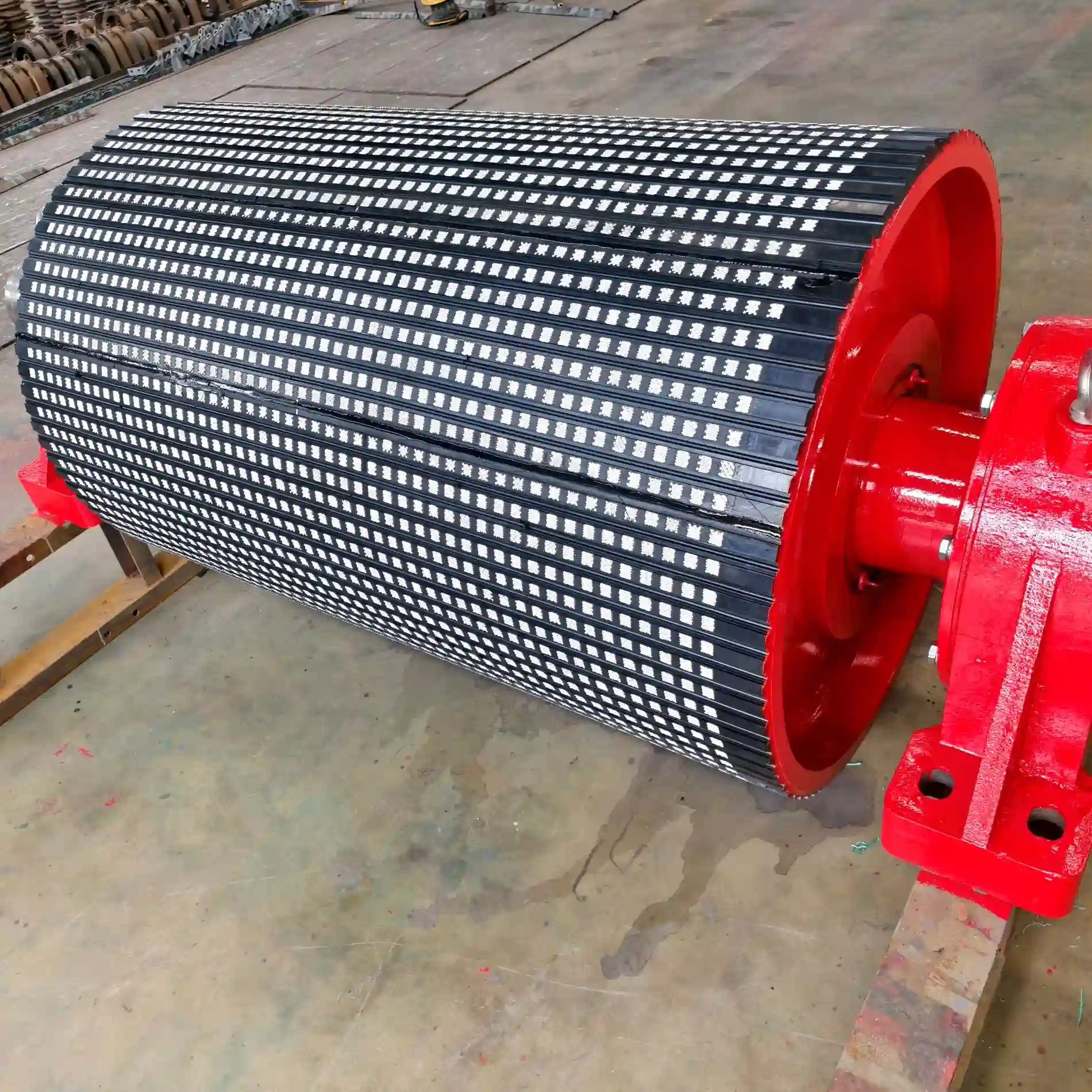 Trust across oceans: Xinanneng UK customized Ceramic Rubber Pulley was successfully delivered and highly praised 